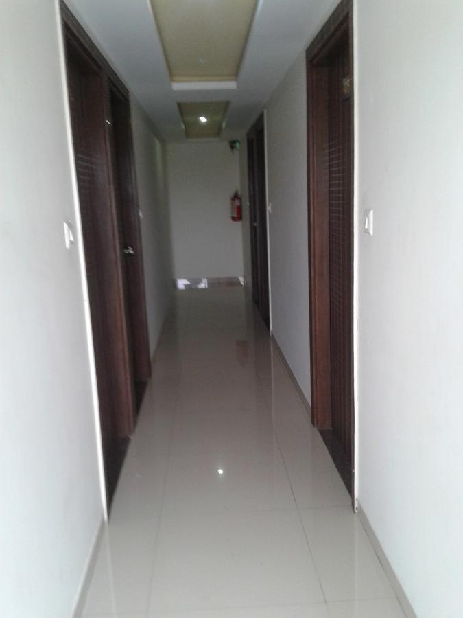 Hotel Sunstay Ahmedabad Eksteriør bilde